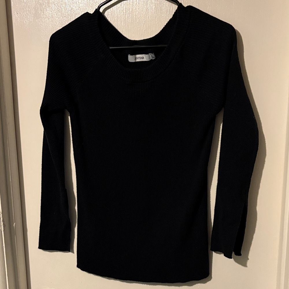 JustFab Black Ribbed Crewneck Sweater